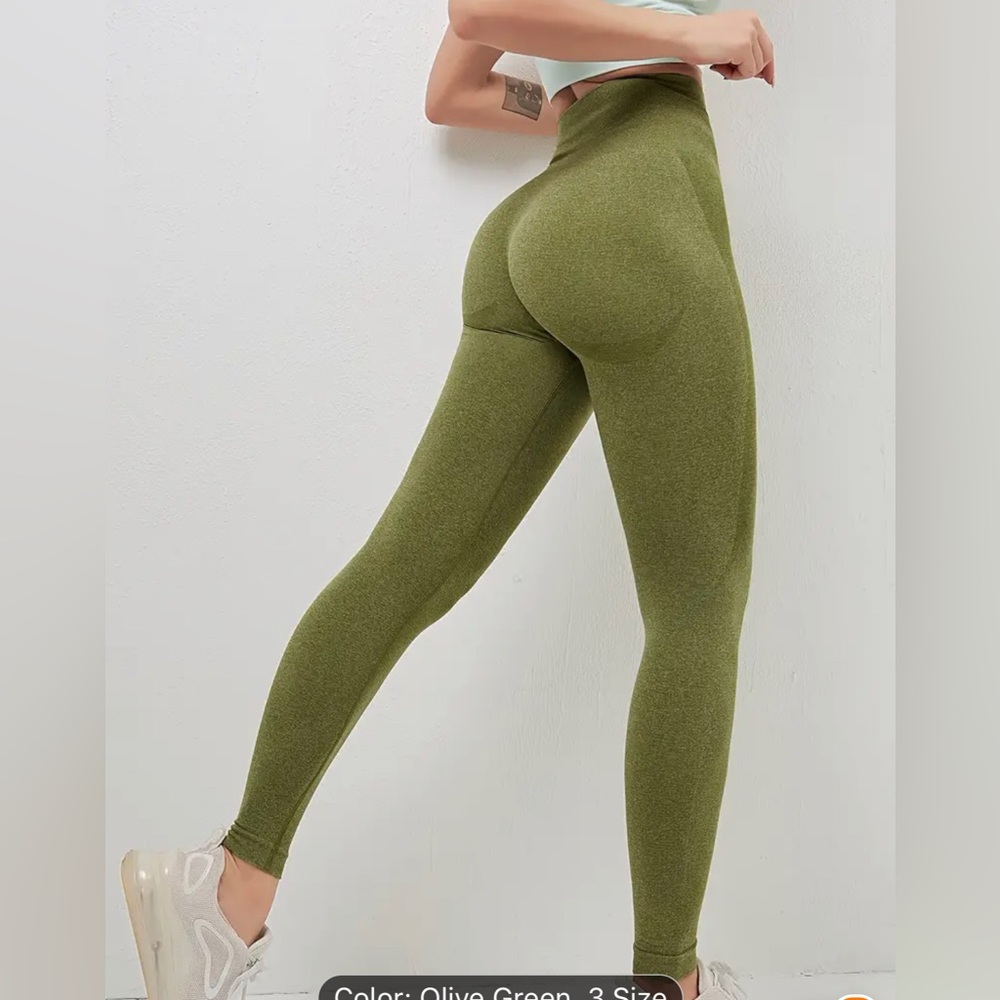 Butt lifting leggings Olive green